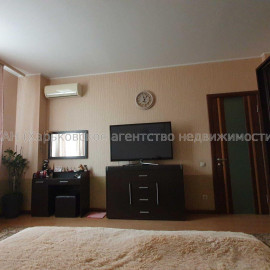 Продам квартиру, Петра Болбочана ул. , 4  ком., 153 м², евроремонт