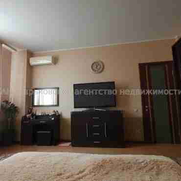 Продам квартиру, Петра Болбочана ул. , 4  ком., 153 м², евроремонт 