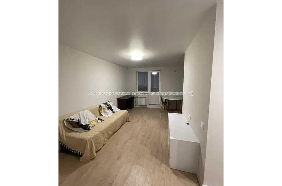 Продам квартиру, 23 Августа ул. , 2 кім., 45 м², авторский дизайн 