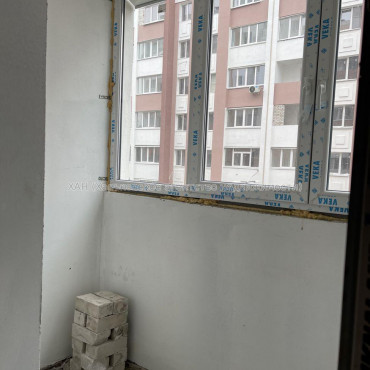 Продам квартиру, Шевченковский пер. , 1 кім., 35 м², частичный ремонт 