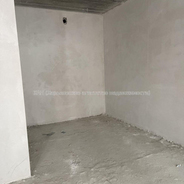 Продам квартиру, Шевченковский пер. , 1 кім., 35 м², частичный ремонт 