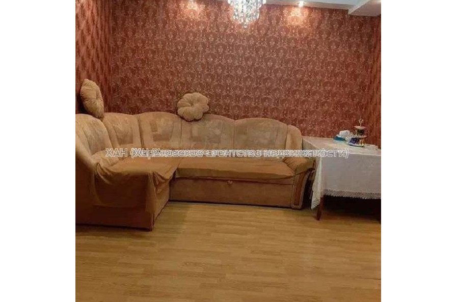 Продам квартиру, Малиновского ул. , 2 кім., 48 м², капитальный ремонт 