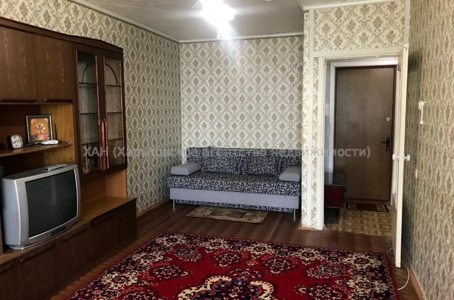 Продам квартиру, Гвардейцев Широнинцев ул. , 91 , 1  ком., 36.50 м², косметический ремонт 
