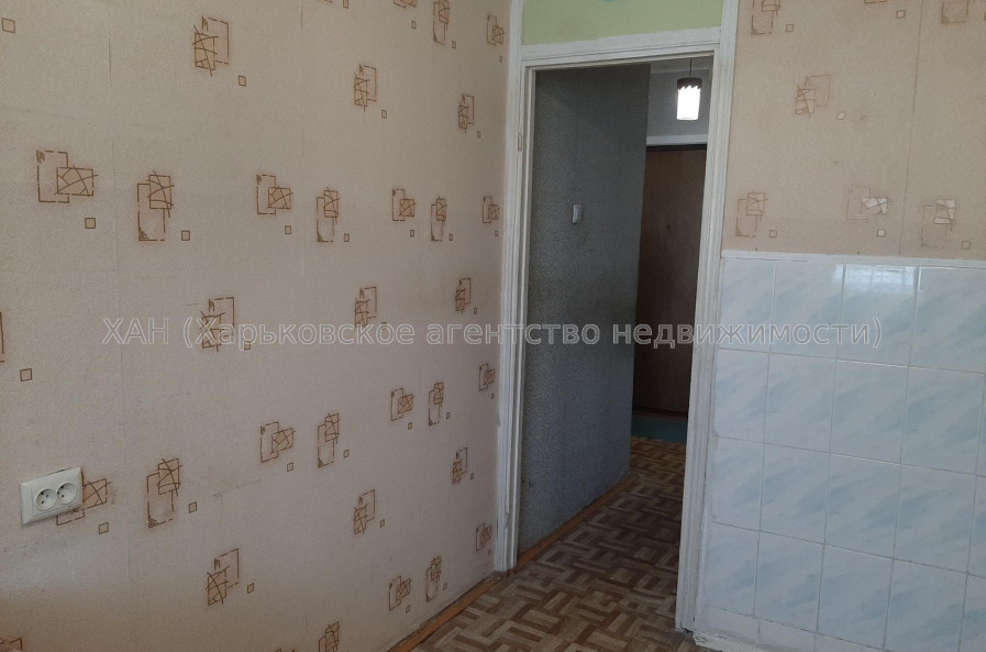 Продам квартиру, Гвардейцев Широнинцев ул. , д. 91 , 1  ком., 36.50 м², косметический ремонт 