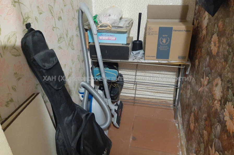 Продам квартиру, Гвардейцев Широнинцев ул. , 91 , 1  ком., 36.50 м², косметический ремонт 