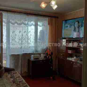 Продам квартиру, Зубарева Александра ул. , 1  ком., 35 м², косметический ремонт 
