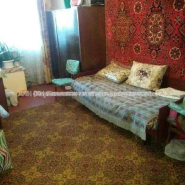 Продам квартиру, Зубарева Александра ул. , 3  ком., 63 м², советский ремонт 