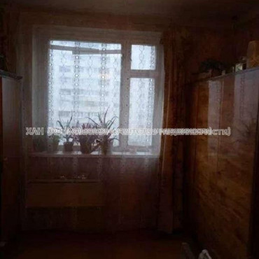 Продам квартиру, Зубарева Александра ул. , 3  ком., 63 м², советский ремонт 