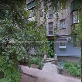 Продам квартиру, Крымская ул. , 2 кім., 57 м², без внутренних работ