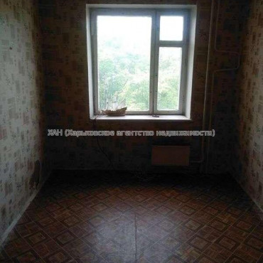 Продам квартиру, Киргизская ул. , 2  ком., 36 м², советский ремонт 