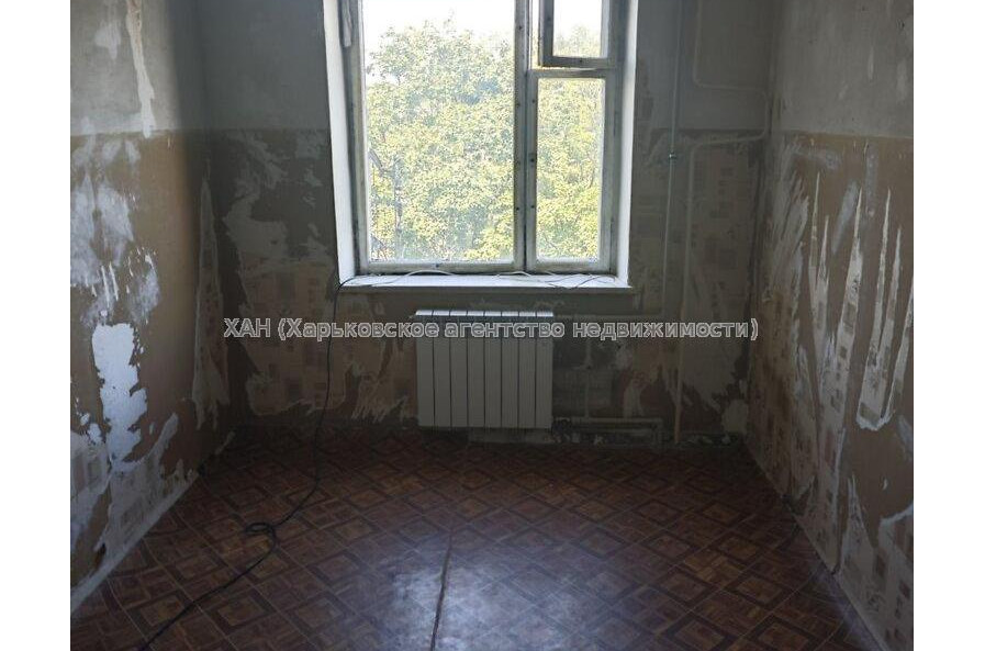 Продам квартиру, Киргизская ул. , 2  ком., 36 м², советский ремонт 