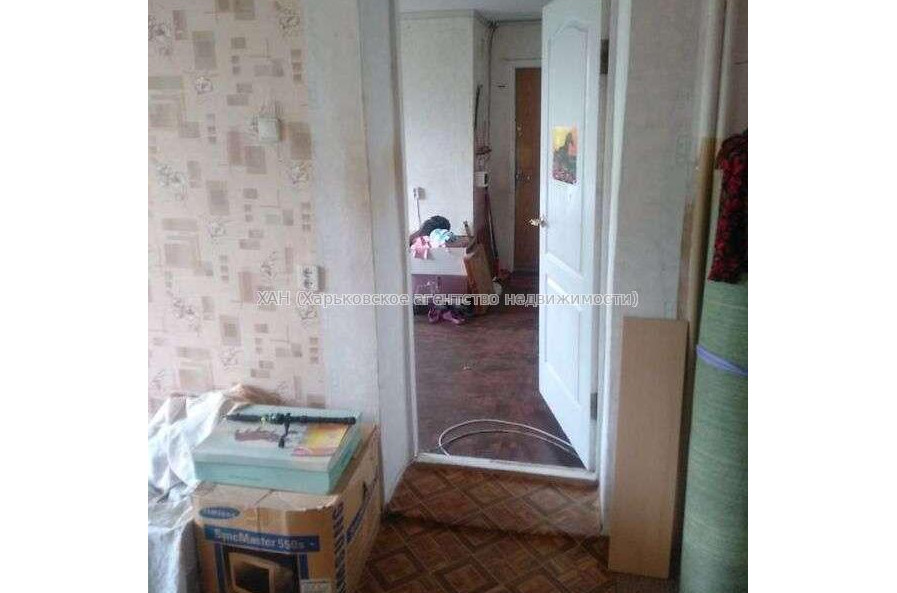 Продам квартиру, Киргизская ул. , 2  ком., 36 м², советский ремонт 