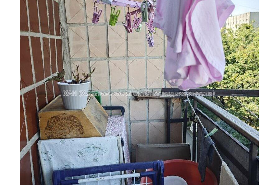 Продам квартиру, Киргизская ул. , 2  ком., 36 м², советский ремонт 