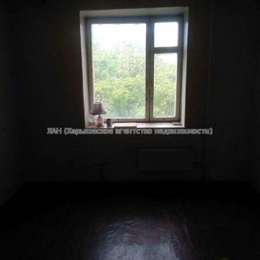 Продам квартиру, Киргизская ул. , 2  ком., 36 м², советский ремонт 