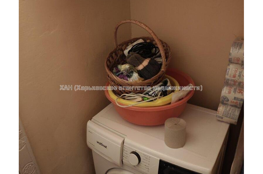 Продам квартиру, Киргизская ул. , 2  ком., 36 м², советский ремонт 