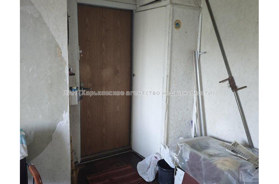 Продам квартиру, Киргизская ул. , 2  ком., 36 м², советский ремонт 