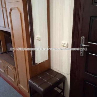 Продам квартиру, Соича ул. , 1 кім., 26 м², капитальный ремонт 