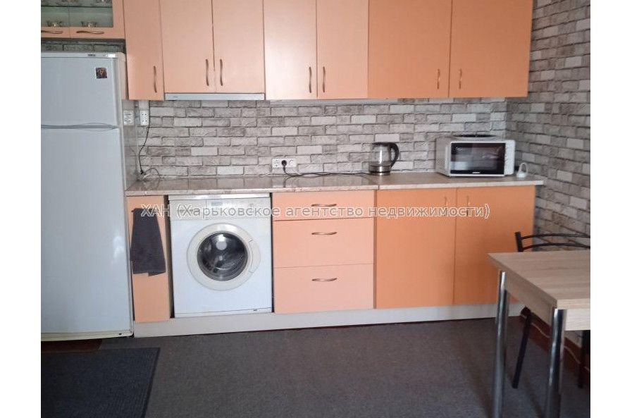 Продам квартиру, Соича ул. , 1 кім., 26 м², капитальный ремонт 