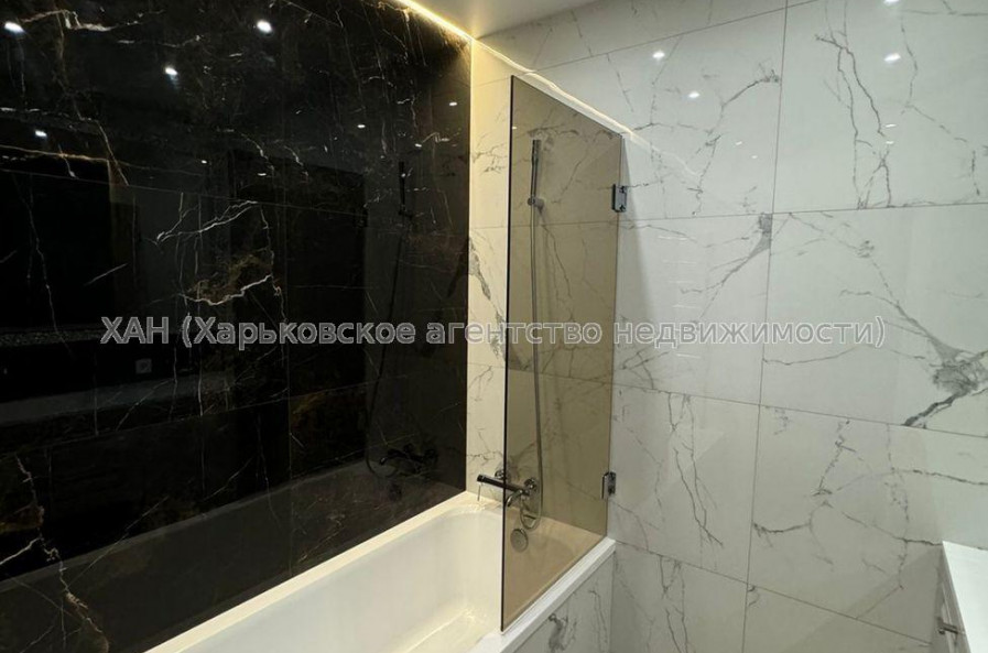 Продам квартиру, Большая Панасовская ул. , 3  ком., 100 м², евроремонт 