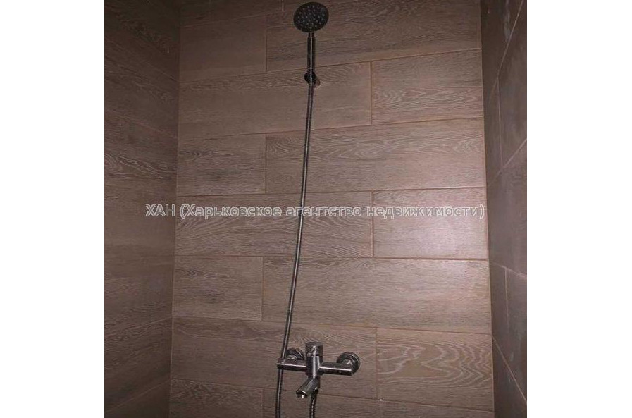 Продам квартиру, Веселая ул. , 1 кім., 19 м², капитальный ремонт 