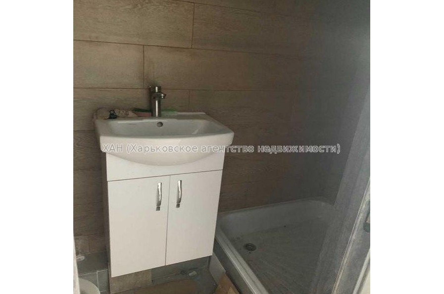 Продам квартиру, Веселая ул. , 1 кім., 19 м², капитальный ремонт 