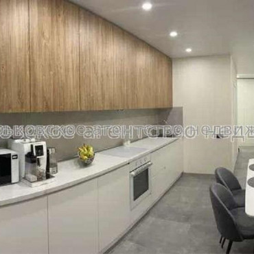 Продам квартиру, Гвардейцев Широнинцев ул. , 2  ком., 73 м², авторский дизайн 