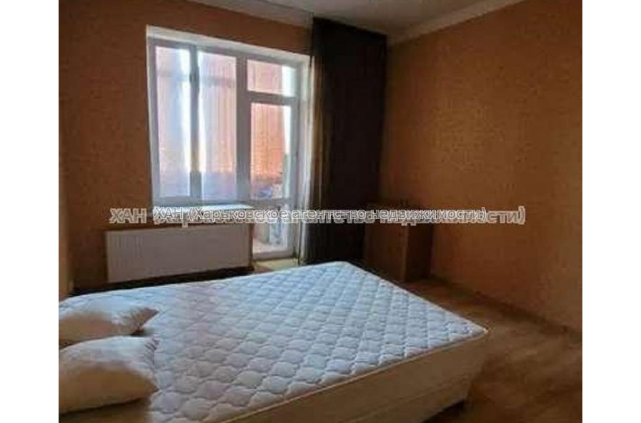 Продам квартиру, Барабашова академика ул. , 2  ком., 78 м², капитальный ремонт 