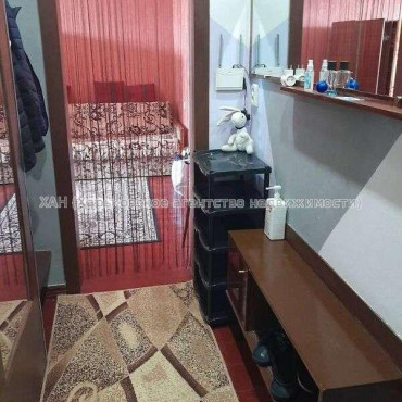 Продам квартиру, Ковтуна ул. , 1 кім., 30 м², капитальный ремонт 