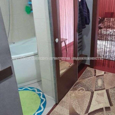 Продам квартиру, Ковтуна ул. , 1 кім., 30 м², капитальный ремонт 