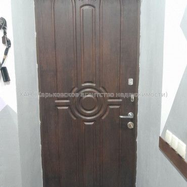 Продам квартиру, Ковтуна ул. , 1 кім., 30 м², капитальный ремонт 