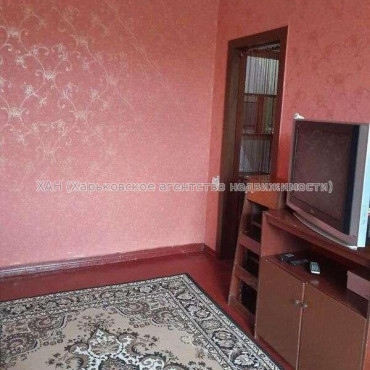 Продам квартиру, Ковтуна ул. , 1 кім., 30 м², капитальный ремонт 