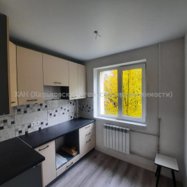 Продам квартиру, Героев Харькова просп. , 3 кім., 60 м², капитальный ремонт
