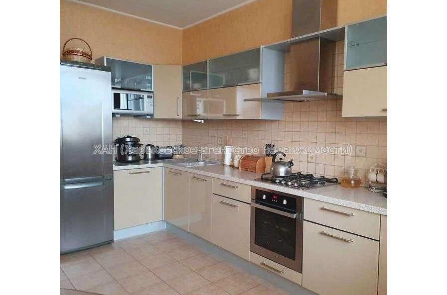 Продам квартиру, Петра Болбочана ул. , 4  ком., 153 м², евроремонт 