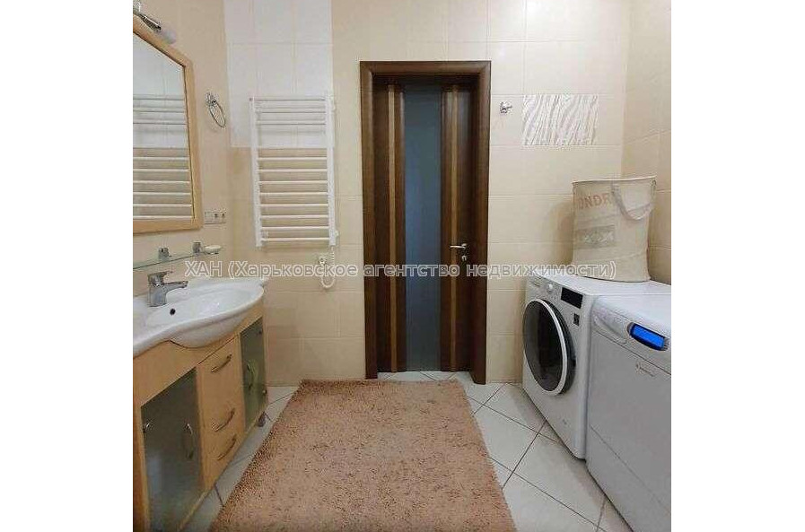 Продам квартиру, Петра Болбочана ул. , 4  ком., 153 м², евроремонт 