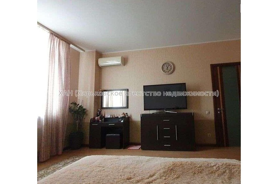 Продам квартиру, Петра Болбочана ул. , 4  ком., 153 м², евроремонт 