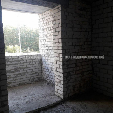 Продам квартиру, Победы просп. , 2  ком., 69 м², без внутренних работ 