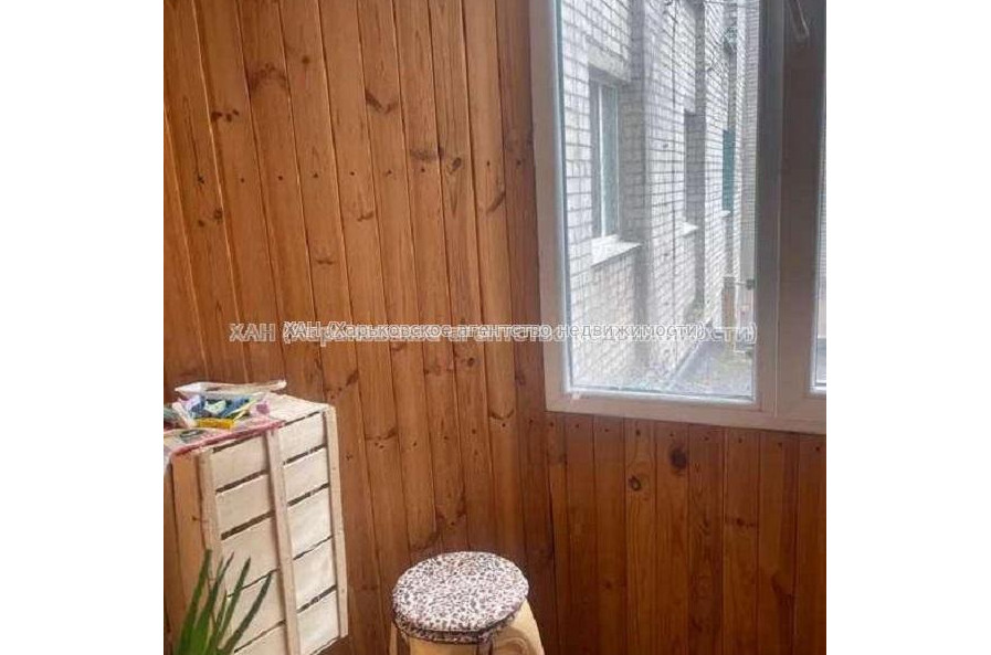 Продам квартиру, Единства ул. , 2 кім., 47 м², косметический ремонт 