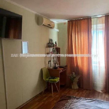 Продам квартиру, Единства ул. , 2 кім., 47 м², косметический ремонт 