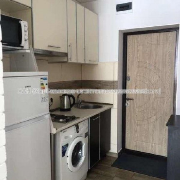 Продам квартиру, Шевченковский пер. , 1  ком., 21 м², капитальный ремонт 