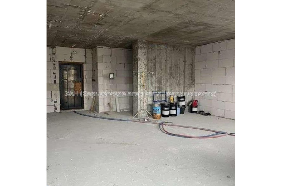 Продам квартиру, Качановская ул. , 1 кім., 49 м², без внутренних работ 