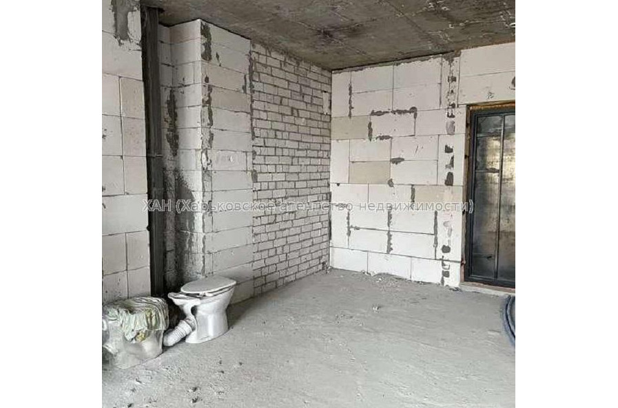 Продам квартиру, Качановская ул. , 1 кім., 49 м², без внутренних работ 