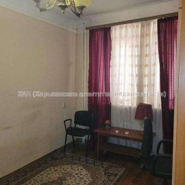 Продам квартиру, Григория Сковороды ул. , 1 кім., 35 м², косметический ремонт