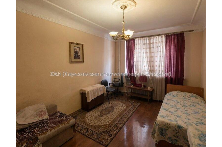 Продам квартиру, Григория Сковороды ул. , 1  ком., 20 м², косметический ремонт 