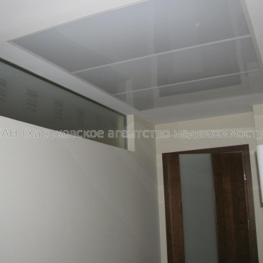 Продам квартиру, Космическая ул. , 5  ком., 220 м², евроремонт 