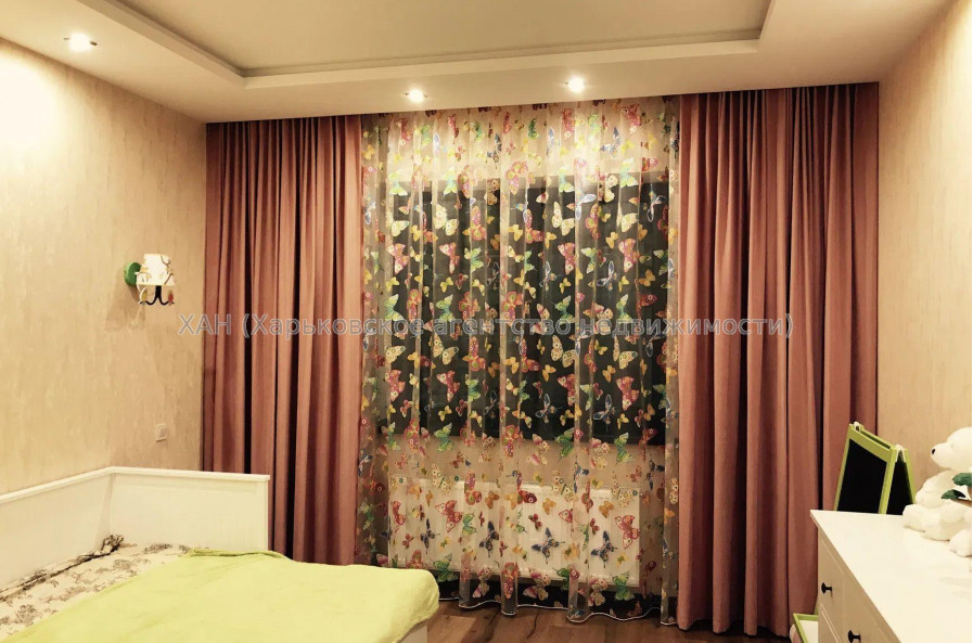 Продам дом, Светлая ул. , 190 м², 15 сот., капитальный ремонт 