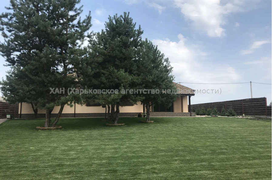 Продам дом, Светлая ул. , 190 м², 15 сот., капитальный ремонт 
