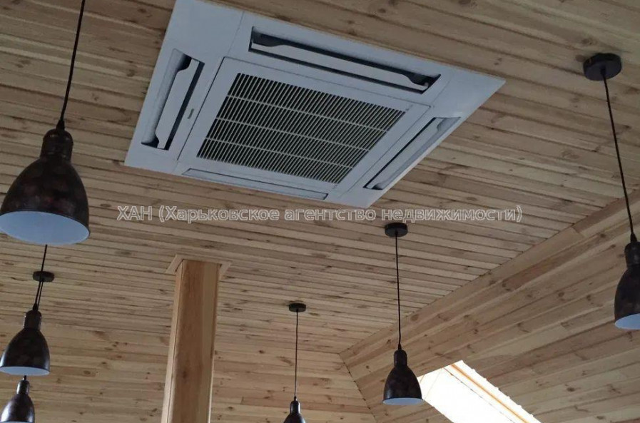 Продам дом, Светлая ул. , 190 м², 15 сот., капитальный ремонт 