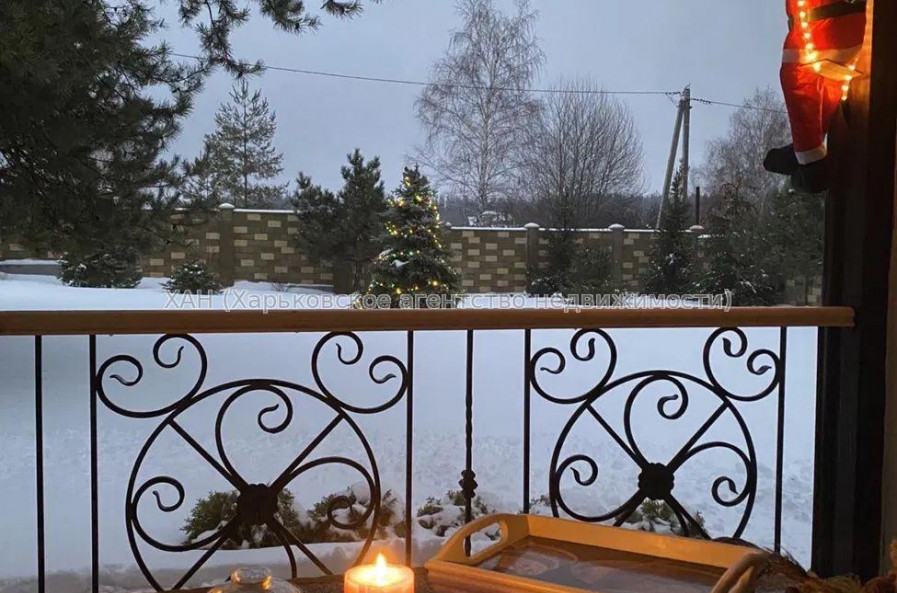 Продам дом, Светлая ул. , 190 м², 15 сот., капитальный ремонт 