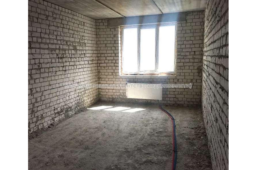 Продам квартиру, Победы просп. , 1 кім., 48 м², без внутренних работ 