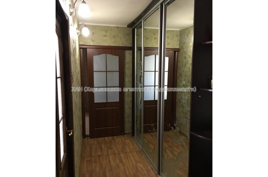 Продам квартиру, Достоевского въезд , 2 кім., 50 м², капитальный ремонт 